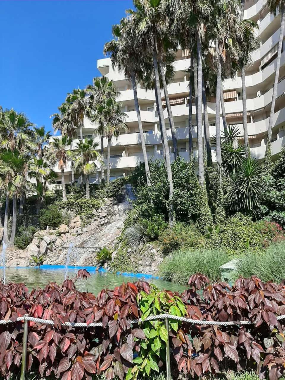 Benalbeach Holidays Бенальмадена Номер фото